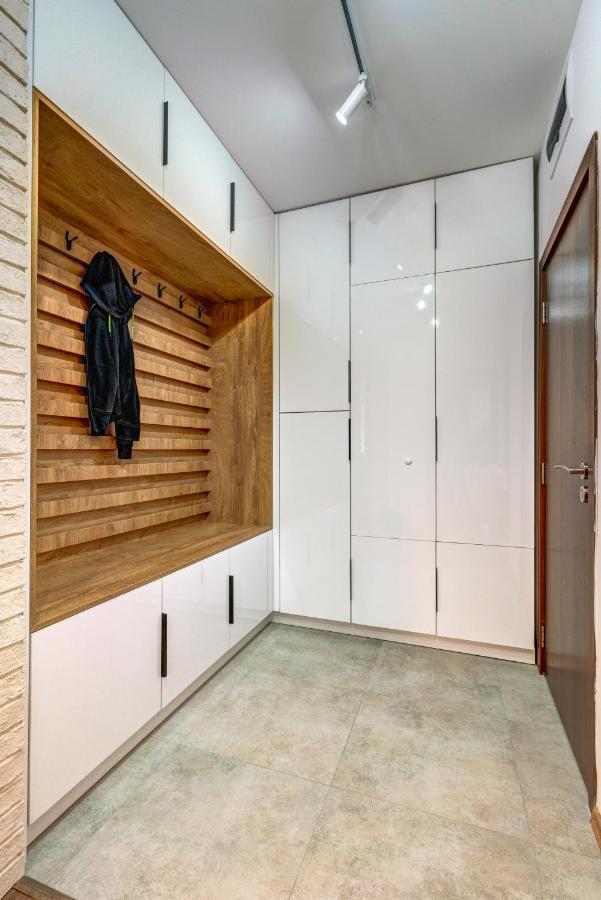 N.Joy Holiday Apartment 532 By Oak Residence สโมลยัน ภายนอก รูปภาพ
