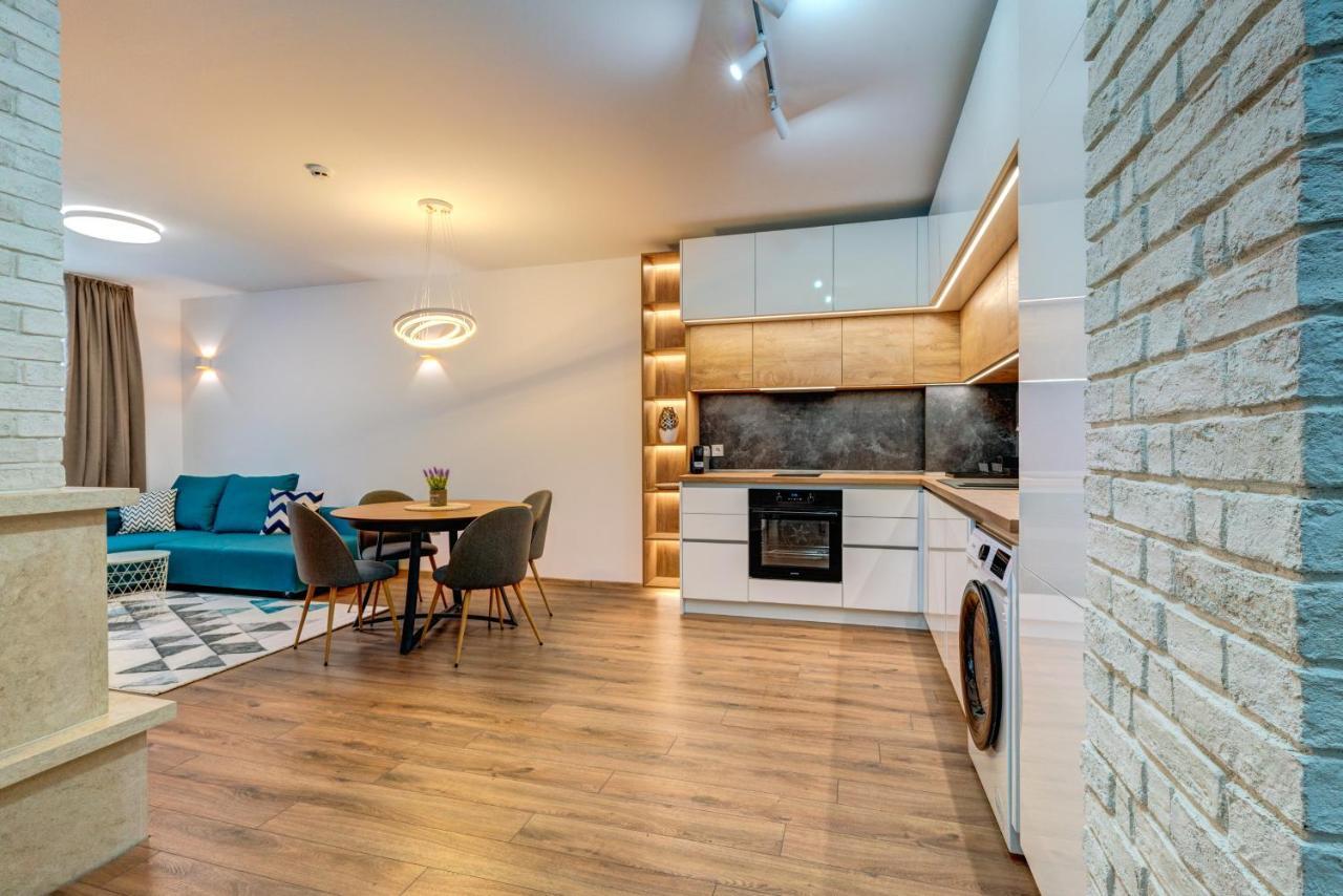 N.Joy Holiday Apartment 532 By Oak Residence สโมลยัน ภายนอก รูปภาพ